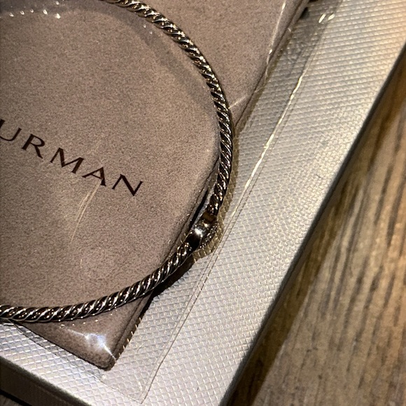 David Yurman Cable Bangle w/ Diamonds - Picture 7 of 15